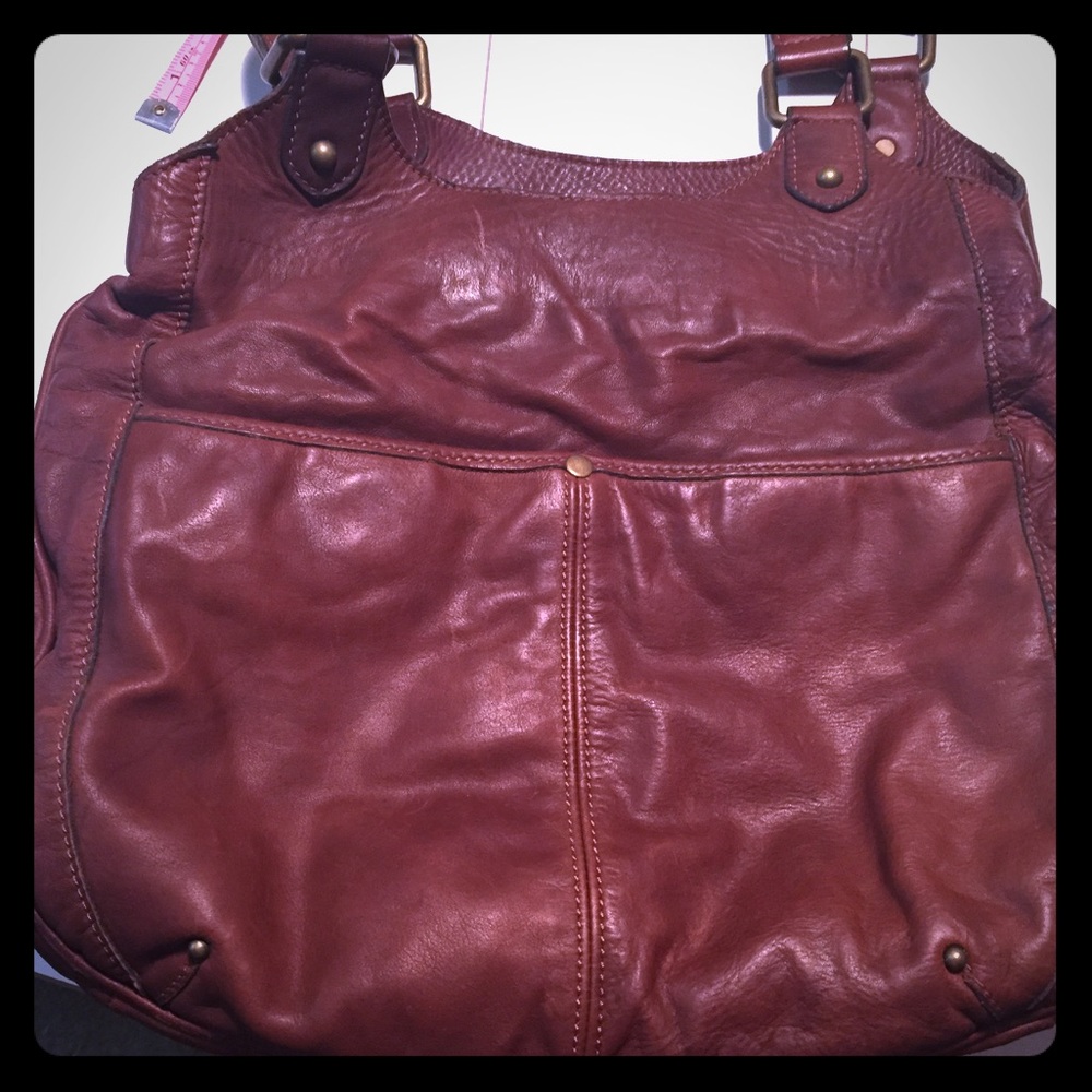 Banana Republic - Leather Shoulder Bag